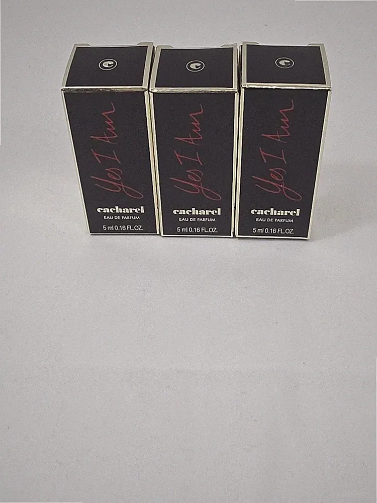 3xCacharel Yes I Am Eau de Parfum Mini 5ml Perfume Travel Size 5ml