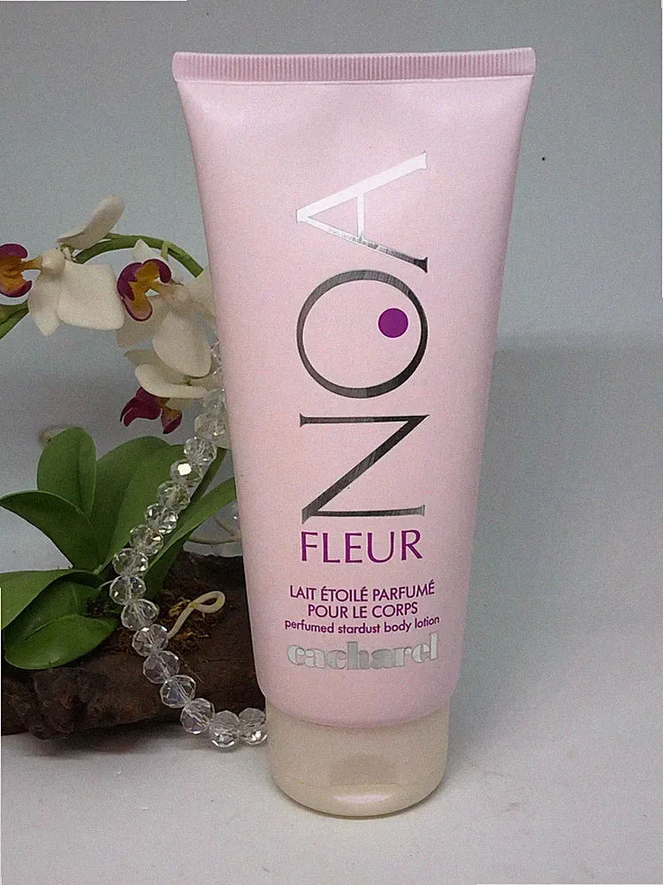 Cacharel Noa Fleur Perfumed Stardust Body Lotion - 6.7 oz - New - Rare*