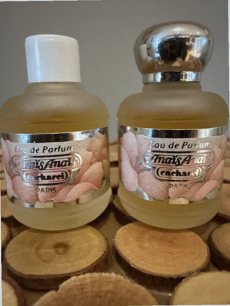 Lot Of 2 VTG Anais Anais by CACHAREL Eau de Parfum Mini Perfume 0.25 oz Cosmair