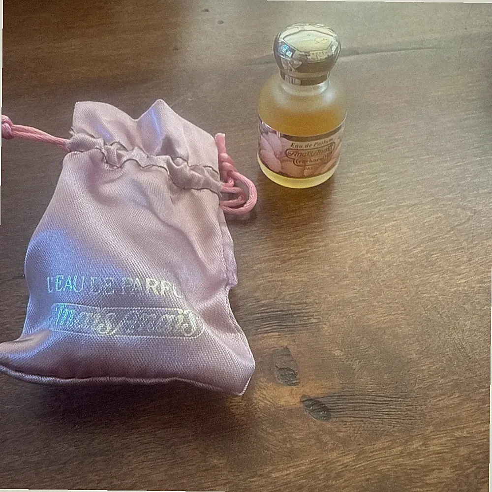 Vintage ANAIS ANAIS Cacharel Eau De Parfum 7ml 1/4oz Mini Perfume Splash W Pouch