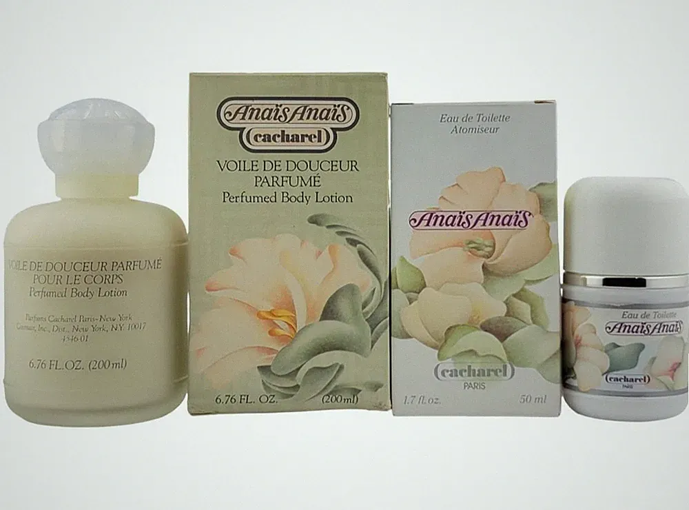Vintage Cacharel Anais Anais 1.7 eau de Toilette Perfume Spray & 6.76oz Lotion
